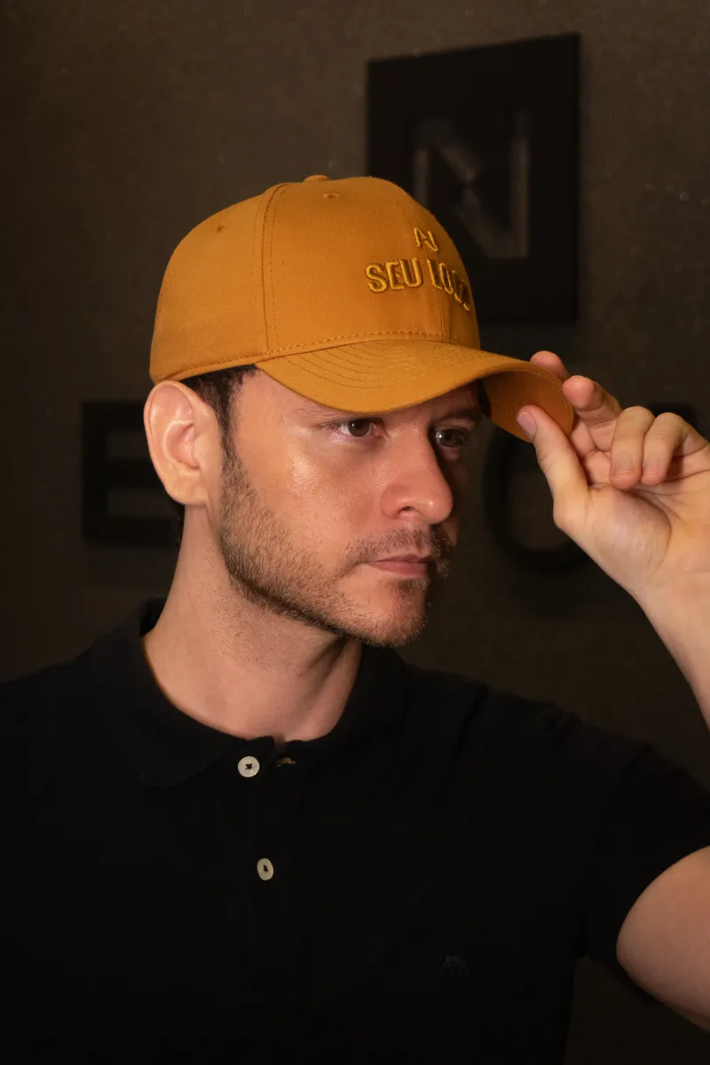 Boné personalizado produzido pela Ene Caps — foto real 9