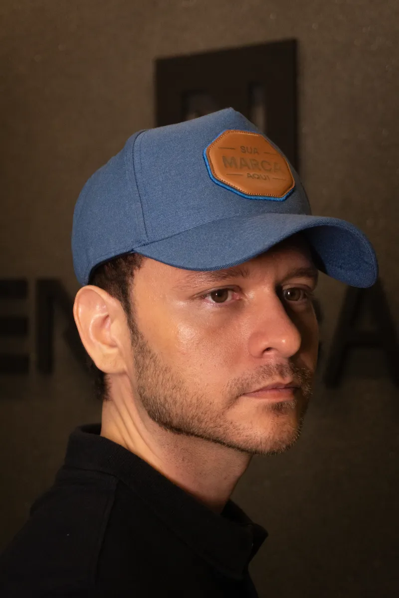 Boné personalizado produzido pela Ene Caps — foto real 14